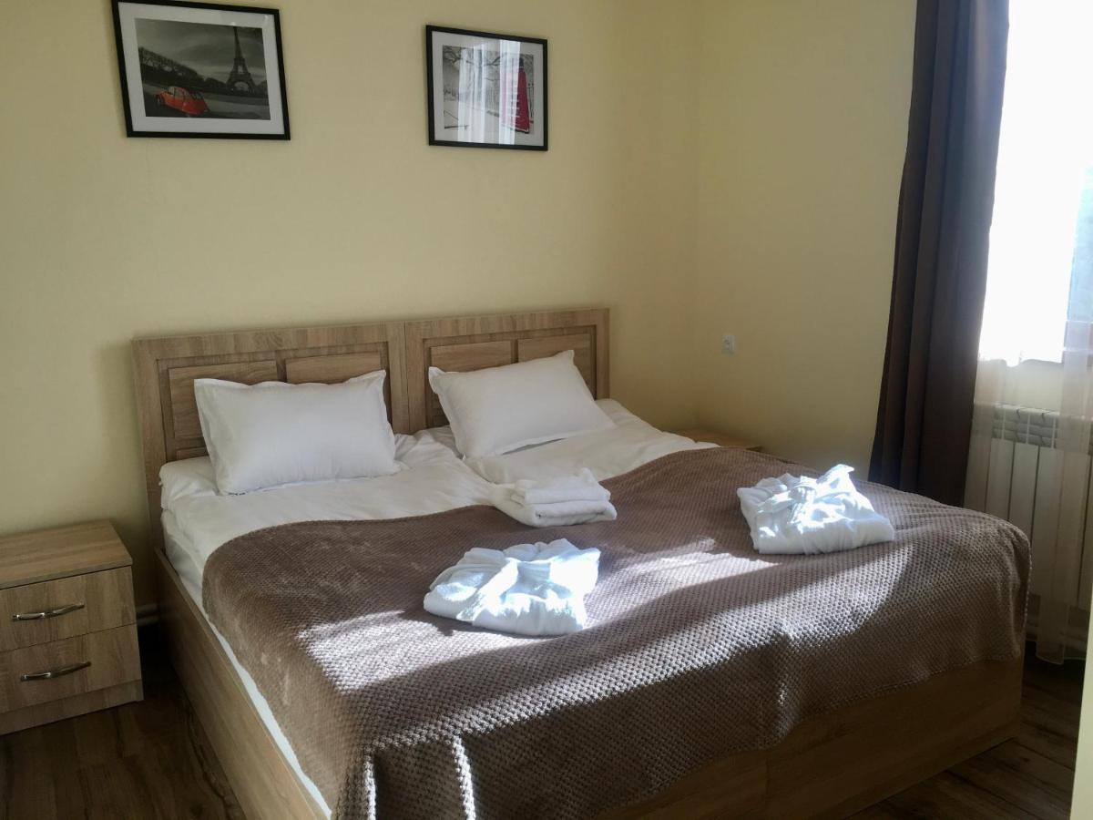 Guest House Margaryan Yerevan Ngoại thất bức ảnh
