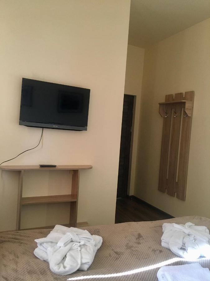 Guest House Margaryan Yerevan Ngoại thất bức ảnh