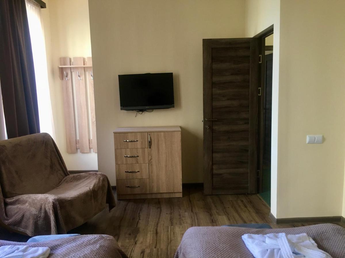 Guest House Margaryan Yerevan Ngoại thất bức ảnh